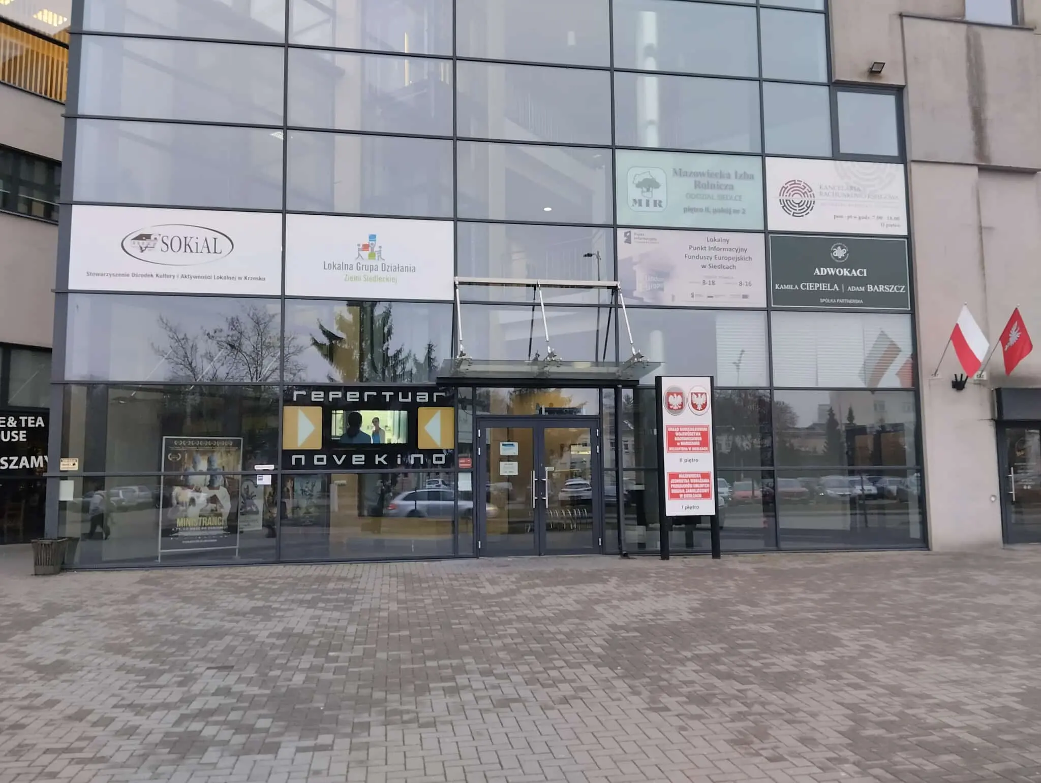 Wejście do biura SOKiAL w Siedlcach